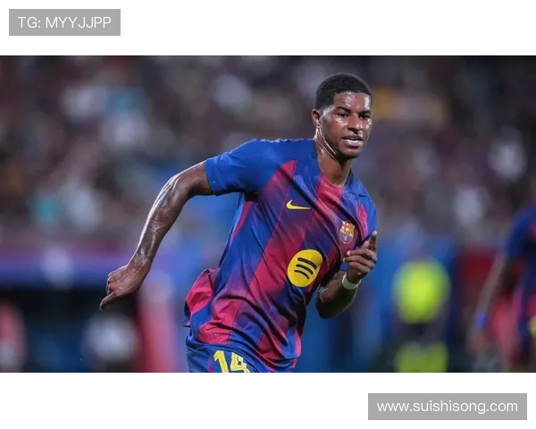 电讯报称巴萨考虑买断拉什福德 电讯报称巴萨考虑买断拉什福德